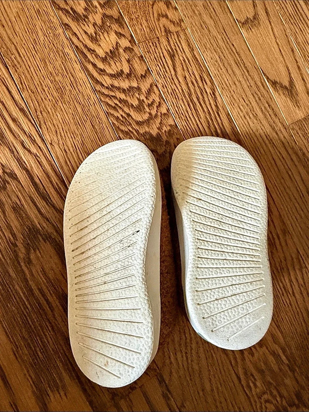 All Birds Brown & Orange Slip Ons Toddler Sz 8